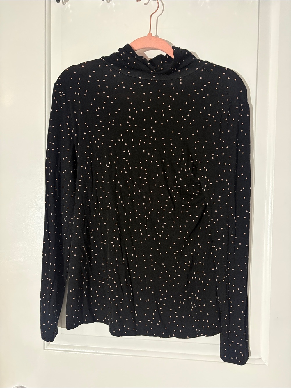 Suzy Shier Black Long-Sleeve Dot Print Top